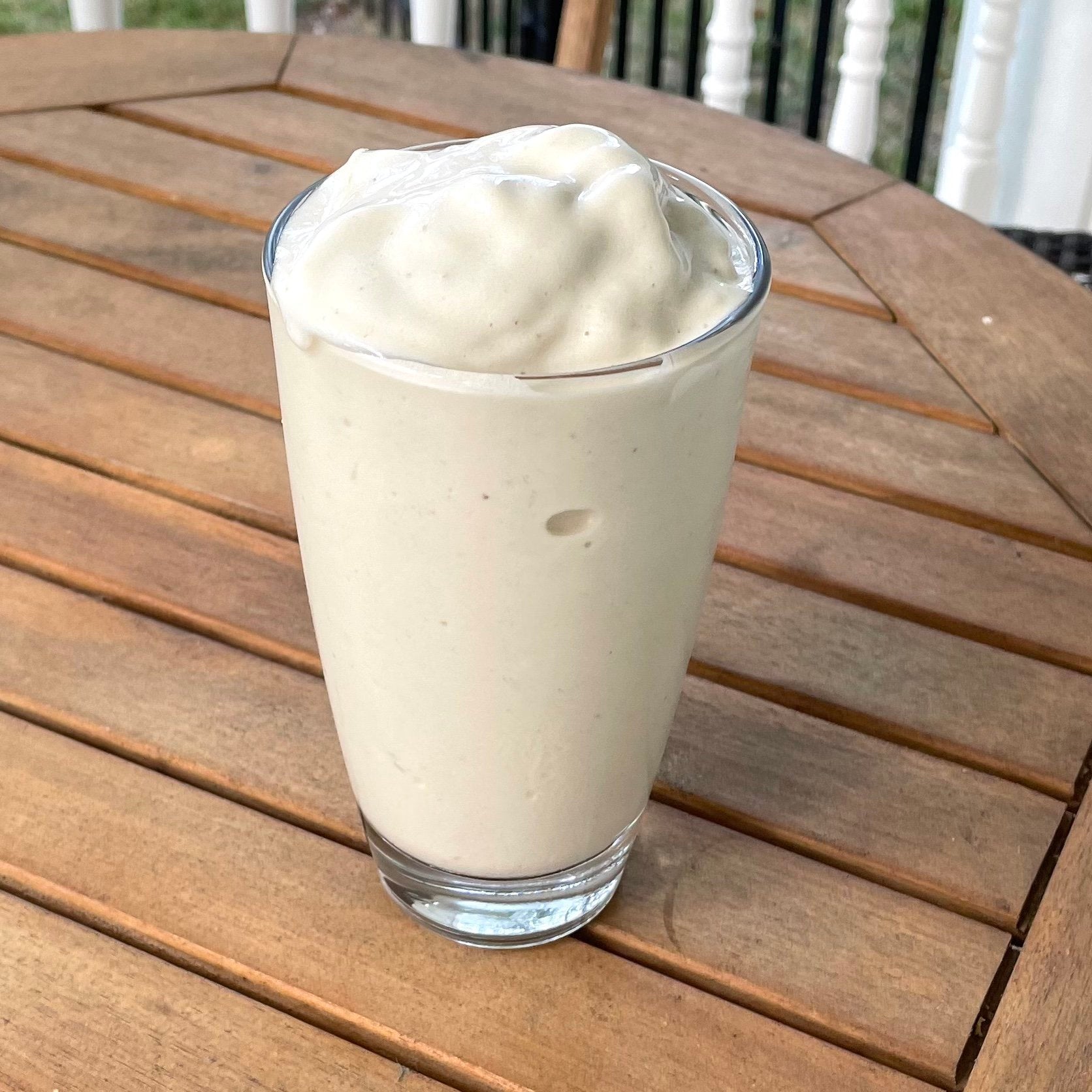 Creamy Banana Protein Milkshake